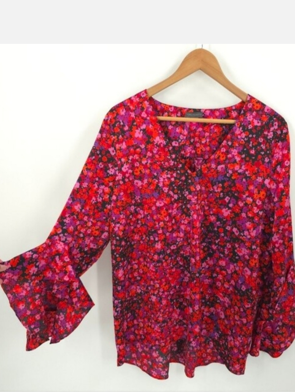 Vince Camuto Satin Tiered Floral Blouse Ruffle Bell Sleeves Fairy Top Church